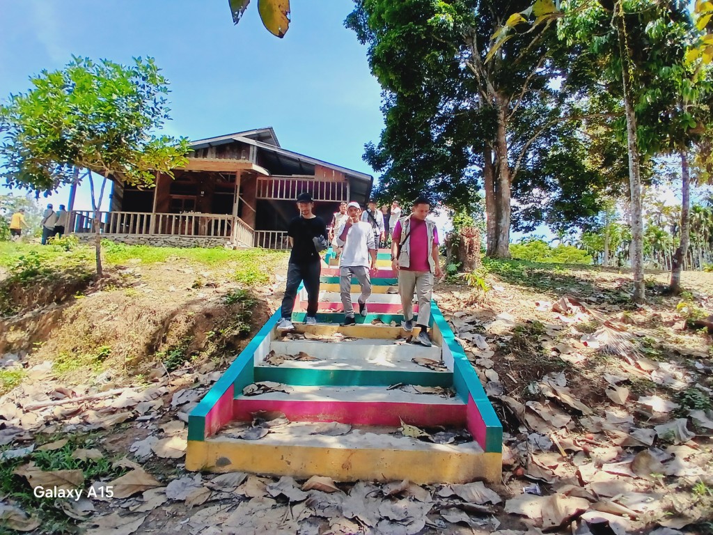 Wisata Karang Tanjung